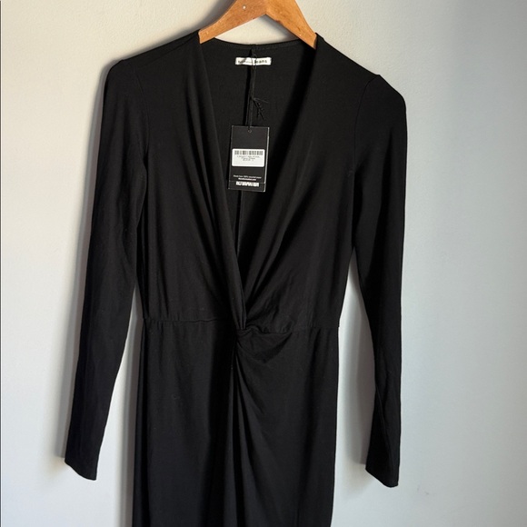 NEW Reformation Plaza Dress Black Large - Picture 4 of 10